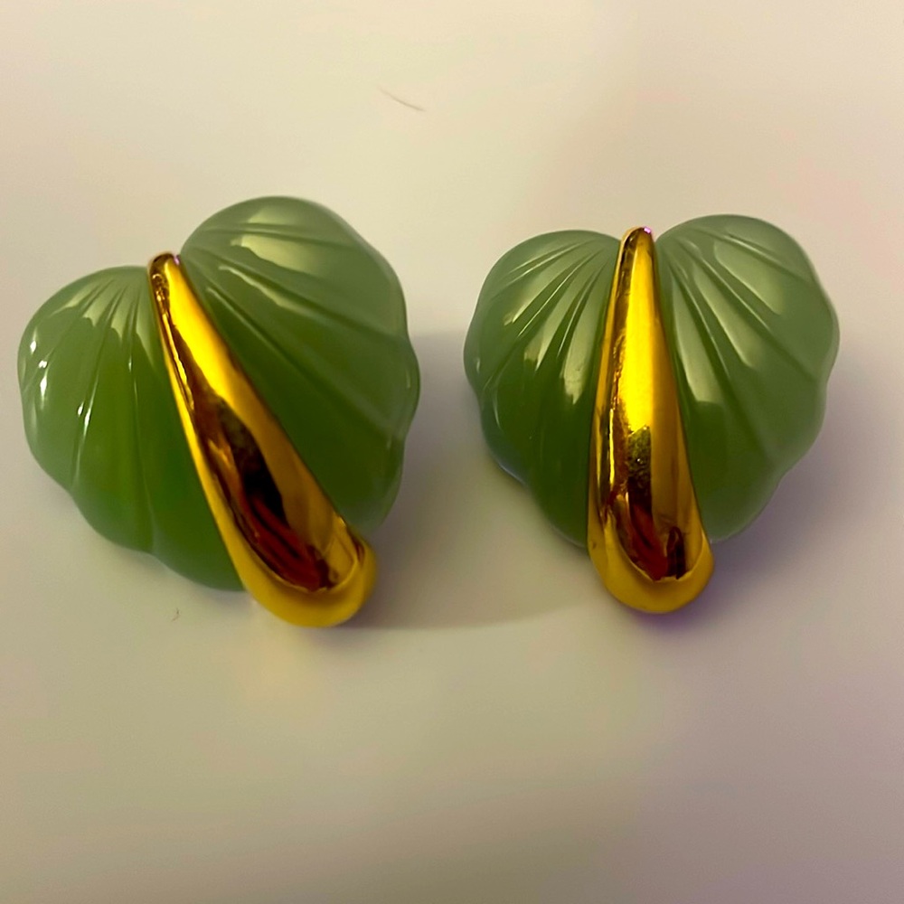 Vintage heart earrings